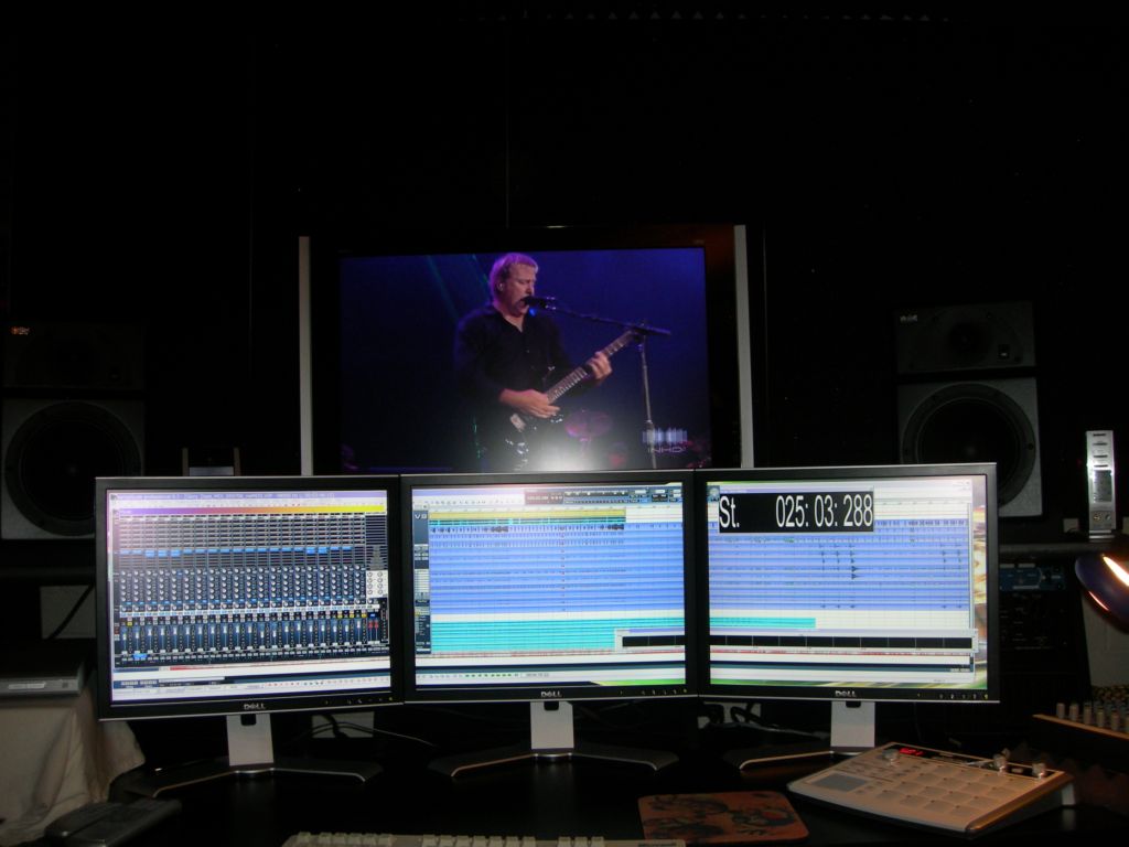 studio_upgrade1_mini.jpg